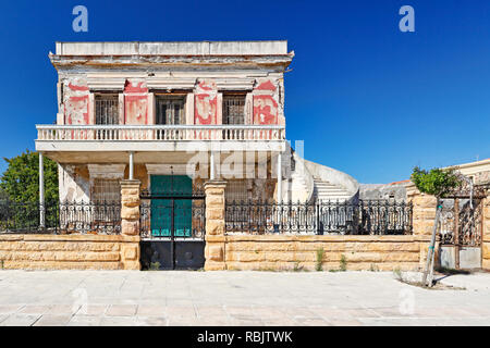 Abbandonato mansion a Chios Island, Grecia Foto Stock