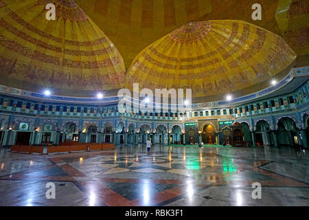 Masjid Raya Al Azhom moschea, Tangerang, Indonesia Foto Stock