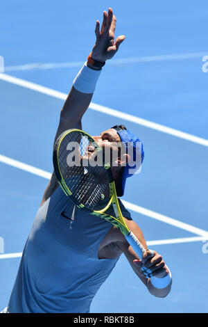 Melbourne, Australia. 11 gennaio 2019: il secondo seme Rafael Nadal pratiche sul Rod Laver Arena davanti al 2019 Australian Open Grand Slam torneo di tennis a Melbourne, Australia. Sydney bassa/Cal Sport Media Credito: Cal Sport Media/Alamy Live News Foto Stock