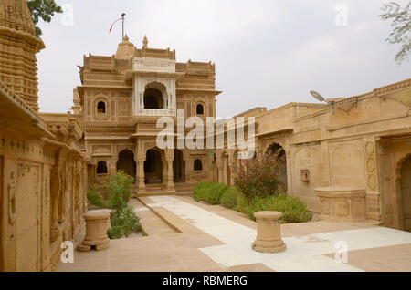 Amar Sagar tempio Jain, Lodurva, Jaisalmer, Rajasthan, India, Asia Foto Stock