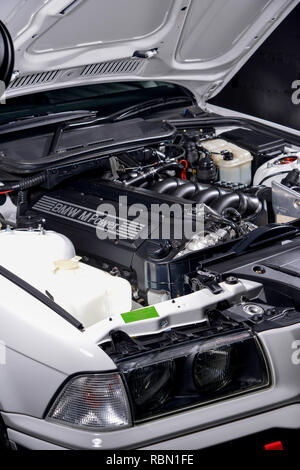 E36 forma BMW M3 berlina sportiva Foto Stock