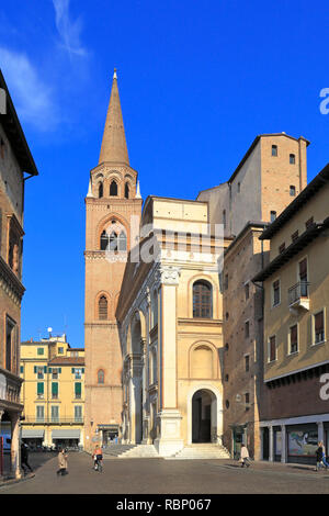 Basilica di Sant'Andrea e Campanile, Mantova, Sito Patrimonio Mondiale dell'UNESCO, Lombardia, Italia. Foto Stock