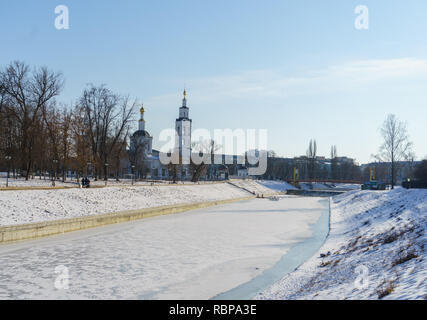 Febbraio 7, 2018 Orel, Russia Epifania cattedrale in inverno Foto Stock