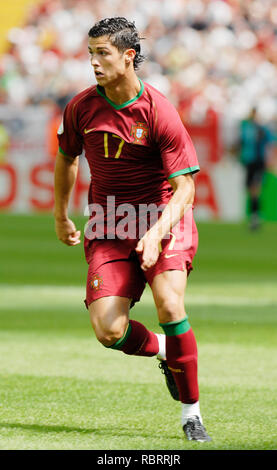 FIFA WM Stadion Frankfurt Germania, 17.06.2006, fifa, Coppa del Mondo Germania 2006 Portogallo vs Iran 2:0 --- Cristiano Ronaldo (POR) Foto Stock