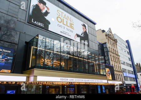 La facciata esterna del Luxe Odeon Leicester Square Foto Stock