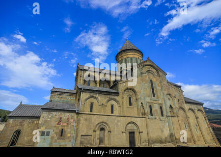 Cattedrale di Svetitskhoveli di Mtskheta, Georgia. Si tratta di un Orientale cattedrale ortodossa, la seconda più grande chiesa in Georgia. Foto Stock