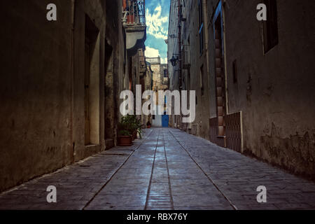 Vicolo nella vecchia città di Rabat, Malta Foto Stock