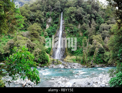 Thunder Creek Falls, Nuova Zelanda, Sud Isola, NZ Foto Stock