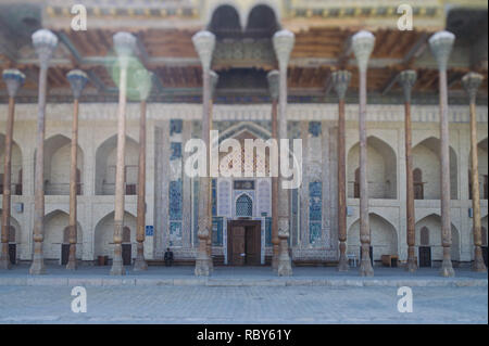 La facciata del bolo Haouz moschea a Bukhara, Uzbekistan. Foto Stock