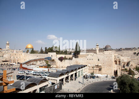 Uno degli ingressi nel quartiere ebraico di Gerusalemme vecchia città - Israele Foto Stock