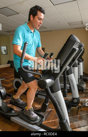 La sala fitness all'Hyatt Place Hotel, La Paz, Baja California Sur, Messico. Foto Stock