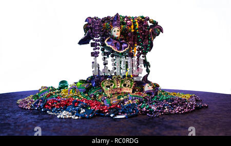 Mardi Gras decorazioni su un tavolo Foto Stock