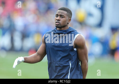 Los Angeles, CA, Stati Uniti d'America. Xii gen, 2019. Dallas Cowboys cornerback Chidobe Awuzie (24) prima della NFL Playoff divisionale gioco tra Dallas Cowboys vs Los Angeles Rams presso il Los Angeles Memorial Coliseum di Los Angeles, Ca il 12 gennaio 2019. Foto di Jevone Moore Credito: csm/Alamy Live News Foto Stock