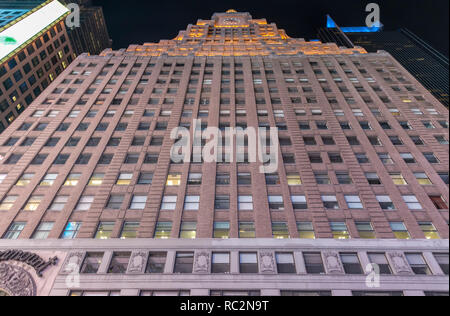 La città di New York, Stati Uniti d'America, - Luglio 30, 2013: La Paramount edificio, noto anche come il 1501 Broadway. era un famoso film palace si trova a Broadway in tempi Foto Stock