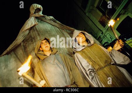 Spagna - Vallès Oriental (distretto) - Catalogna - Barcellona. Terrassa, carnevale: al 'Crema del Carnestoltes" (Vallés Occidental regione) Foto Stock