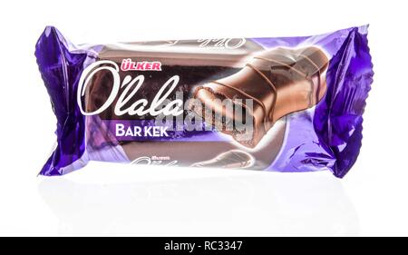 Winneconne, WI - 5 Gennaio 2019: un pacchetto di Ulker olala candy bar isolato su un background. Foto Stock