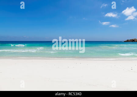 Vuoto spiaggia tropicale sfondo. Foto Stock