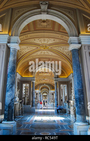 Città del Vaticano, Italia, Giugno 2008, turistico presso il Museo del Vaticano Foto Stock