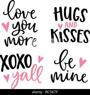 Il matrimonio o il giorno di San Valentino scritte set. La Mano Nera letterati preventivi con cuori rosa per biglietti di auguri, dono tags, etichette. Raccolta della tipografia. Il concetto di amore. Isolato illustrazioni vettoriali. Illustrazione Vettoriale