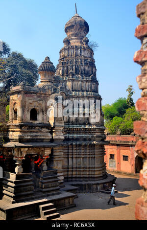 Dakshin Kashi Shiv Mandir, Mahuli Sangam, Satara, Maharashtra, India Foto Stock