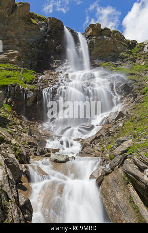 Nassfeld cascata nel Parco Nazionale degli Alti Tauri in Carinzia, Austria / Carinzia, Austria Foto Stock