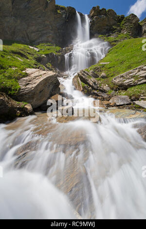 Nassfeld cascata nel Parco Nazionale degli Alti Tauri in Carinzia, Austria / Carinzia, Austria Foto Stock