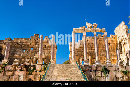 Propileus del Tempio di Giove a Baalbek, Libano Foto Stock