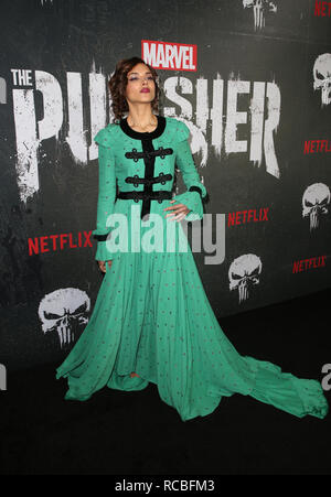 Hollywood, CA. Xiv gen, 2019. Amber Rose Revah, assiste alla meraviglia che 'The Punisher' Los Angeles Premiere a ArcLight Hollywood in Hollywood, la California il 14 gennaio 2019. Credito: Faye Sadou/media/punzone Alamy Live News Foto Stock