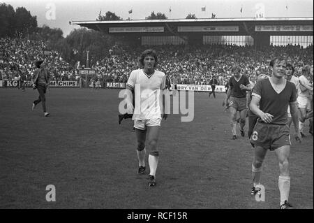 Ajax tegen FC Den Haag, Bestanddeelnr 924-8426. Foto Stock