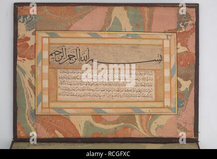 Album di Calligraphies tra cui la poesia e la tradizione profetica (Hadith) Foto Stock