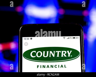 Kiev, Ucraina. 15 gennaio, 2019. Country Financial Insurance Company logo che si vede visualizzato su un telefono intelligente. Credito: Igor Golovniov SOPA/images/ZUMA filo/Alamy Live News Foto Stock