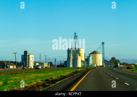 Un riso processing facility nella California del Nord e Stati Uniti d'America Foto Stock