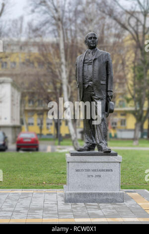 Belgrado, Serbia - MARZO 10, 2018: Monumento di Milutin Milankovic matematico serbo di Belgrado Foto Stock