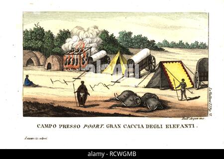 Francois Le Vaillant's camp a Poort dopo una grande caccia di elefanti, Sud Africa. Tra le capanne, carri e tende, un immenso incendio arrosti di carne di elefante. Da Francois Le Vaillant il secondo viaggio all'interno dell'Africa. Incisione su rame da Dell'Acqua handcolored da Lazaretti da Giovanni Battista Sonzogno la raccolta dei più interessanti Viaggi (Raccolta de Viaggi piu interessanti), Milano, 1815-1817. Foto Stock