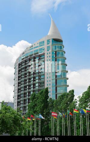 Edificio moderno, Parque das Naçoes, Parco delle nazioni, Lisbona, Portogallo, Europa Foto Stock