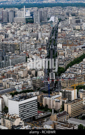 Vista generale della capitale francese visto dalla terrazza della torre di Montparnasse, Parigi, Francia Foto Stock