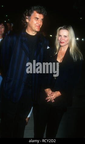 LOS ANGELES, CA - 15 settembre:/attore comico Billy Connolly e moglie scrittore Pamela Stephenson, il 15 settembre 1993 a Los Angeles, California. Foto di Barry re/Alamy Stock Photo Foto Stock