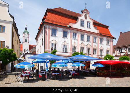 Brentano casa sulla piazza del mercato nella città vecchia, Günzburg Svevia, Baviera, Germania ho Brentano-Haus Am Marktplatz in der Altstadt, Günzburg mormorare Foto Stock