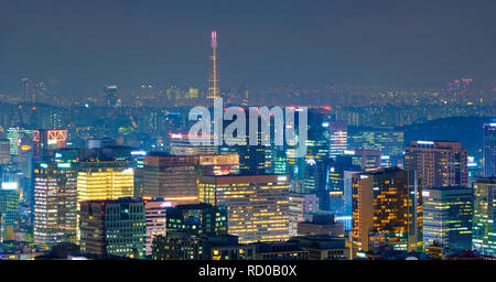 Seul skyline di notte, la Corea del Sud. Foto Stock