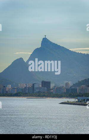 Rio de Janeiro dal mare il punto di vista, Brasile Foto Stock