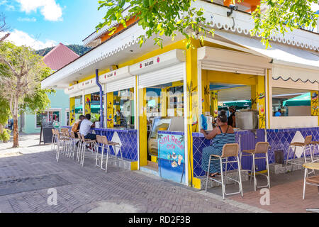 Front Street in Philipsburg, Sint Maarten (Saint Martins), Antille olandesi Foto Stock