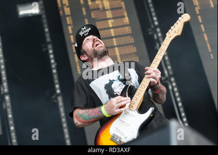Il rumjacks sul palcoscenico il barbuto teoria festival Foto Stock