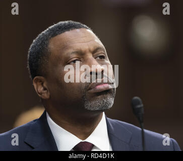 Washington, Distretto di Columbia, Stati Uniti d'America. 16 gennaio, 2019. Derrick Johnson, Presidente e Chief Executive Officer.NAACP partecipa a un'audizione di conferma di William Barr ad essere gli Stati Uniti Attorney General, audizione alla Commissione giudiziaria del Senato, 16 gennaio 2019, sul colle del Campidoglio di Washington DC. Credito: Chris Kleponis/CNP Credito: Chris Kleponis/CNP/ZUMA filo/Alamy Live News Foto Stock