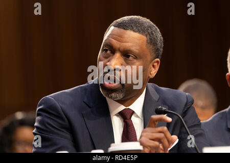 Derrick Johnson, Presidente e Chief Executive Officer NAACP partecipa a un'audizione di conferma di William Barr ad essere gli Stati Uniti Attorney General, audizione alla Commissione giudiziaria del Senato, 16 gennaio 2019, sul colle del Campidoglio di Washington DC. Credito: Chris Kleponis/CNP /MediaPunch Foto Stock