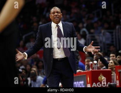 Los Angeles, California, USA. 16 gennaio, 2019. Los Angeles Clippers head coach doc Rivers durante un'NBA Basketball gioco tra Los Angeles Clippers e Utah Jazz Mercoledì, Gennaio 16, 2019 a Los Angeles. Credito: Ringo Chiu/ZUMA filo/Alamy Live News Foto Stock