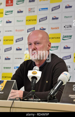 Repubblica ceca football manager Michal Bilek (nella foto) sarà allenatore della squadra nazionale del Kazakistan come di febbraio ha detto ai giornalisti a Zlin, Repubblica ceca, 17 gennaio 2019. (CTK foto/Dalibor Gluck) Foto Stock