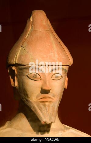Statua in terracotta trovati a Agia Irini, dall'età del bronzo, Museo Nazionale, Nicosia Nicosia Nicosia, Cipro