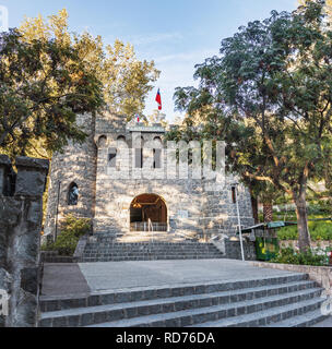 Ingresso funicolare di San Cristobal Hill - Santiago del Cile Foto Stock