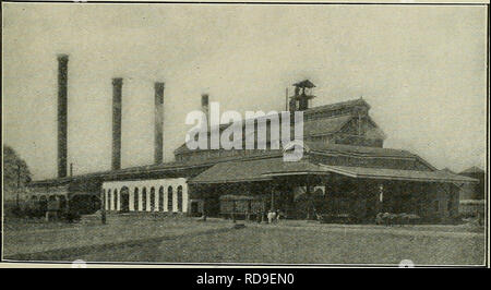 . La revisione di Cuba. La revisione di Cuba. 13 Il sig. John G. Peoli, ingegnere capo della provincia di Santa Clara, Cuba, morì Feb. 27 ad Asheville, N. C. fu laureato dalla Union College nel 1882, e come un ingegnere aiutati nella costruzione del primo cavo ferrovia strada in questa città. Egli è stato impiegato per alcuni anni dal Metropolitan Street Railroad Company, e all'inizio della spagnola- guerra americana ha arruolato come un ingegnere contratto sotto Brigadier-General Roy pietra. Successivamente si è recato a Cuba e si stabilì nella città di Santa Clara. Egli ha lasciato una vedova. Il dottor Carlos de la Torre, un noto naturalista, Foto Stock