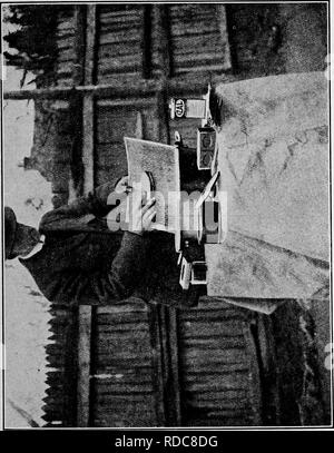 . La paralisi, nosema, aparine, malattie delle api. Api. a. &Lt; O en < una z j u X u z Cd g a: H o z 3 03 04 o. Si prega di notare che queste immagini vengono estratte dalla pagina sottoposta a scansione di immagini che possono essere state migliorate digitalmente per la leggibilità - Colorazione e aspetto di queste illustrazioni potrebbero non perfettamente assomigliano al lavoro originale. Newton, camere e Company, Ltd. Hillbre, Sheffield [Inghilterra] : Newton, Camere &AMP; Company Limited Foto Stock